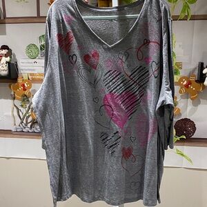 Catherines top gray and pink. 30ptp.